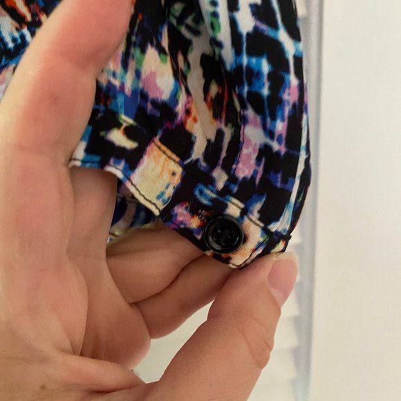 NYDJ Pintuck Blouse Women's Petite XL Blue Split Neck Pullover PXL - Picture 9 of 10